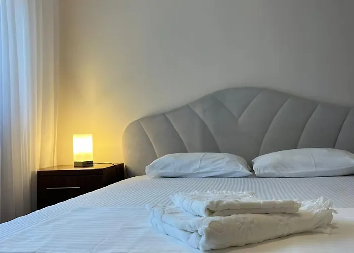 Brown 4* Bucharest