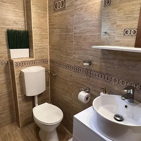 Apartament Brown